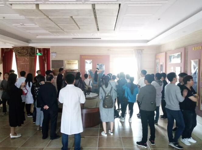 QQ截图20180503103000.jpg