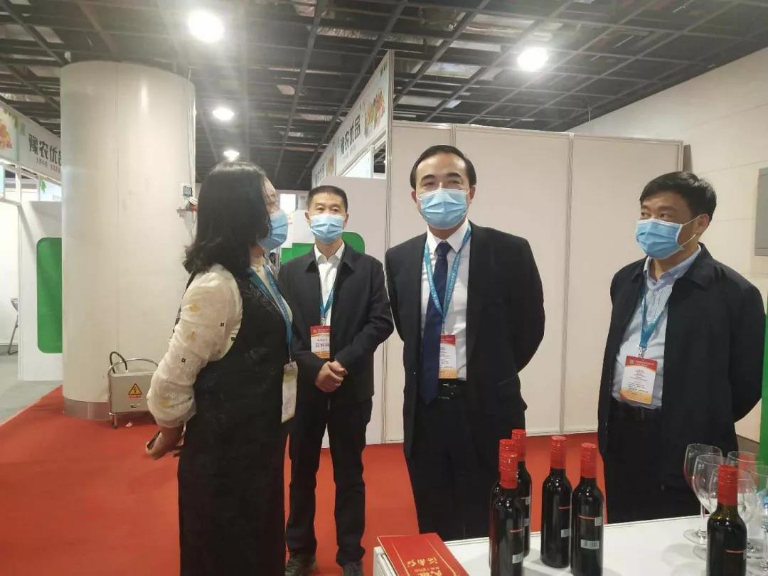 微信图片_20201019155635.jpg